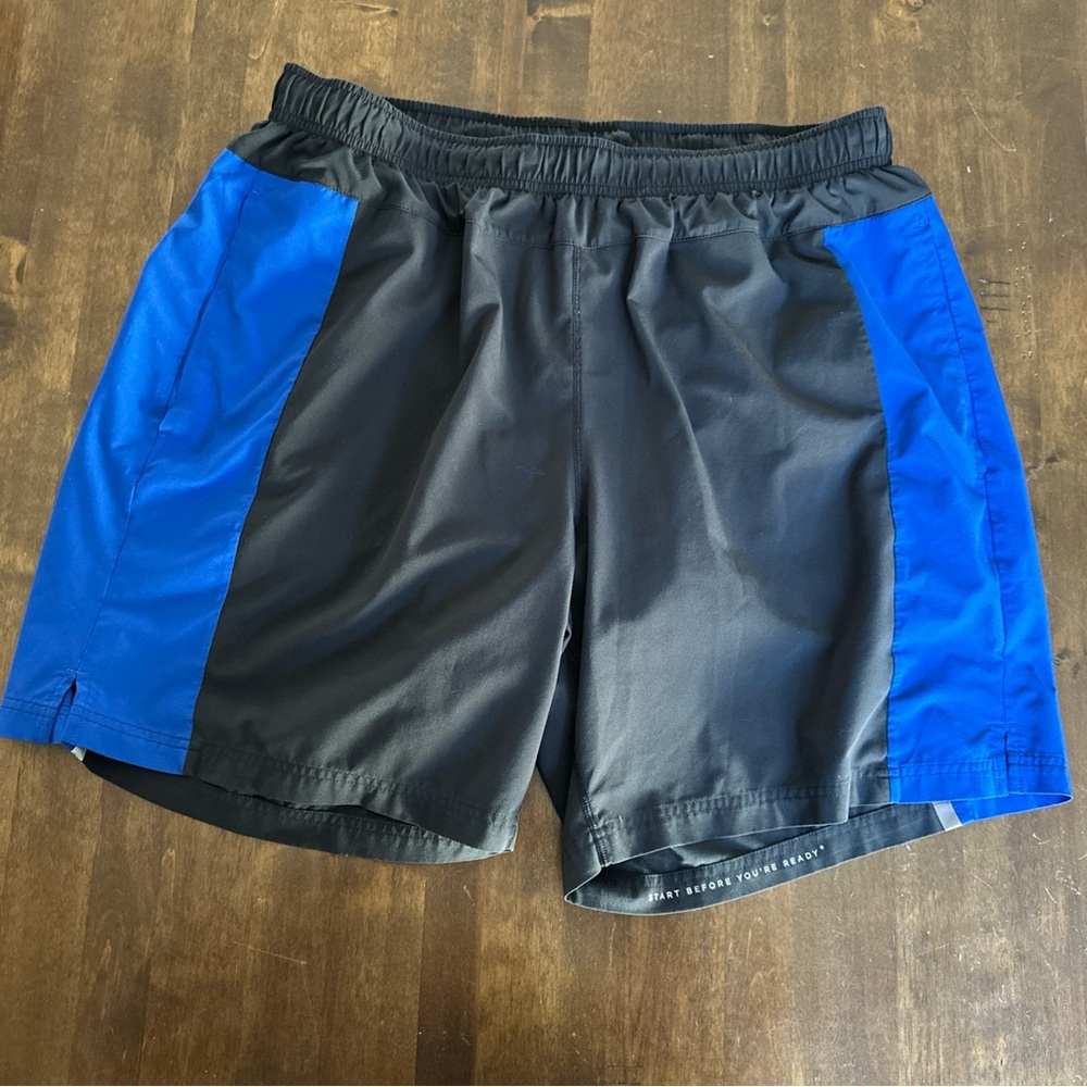 Fourlaps Four Laps‎ Size Large Mens Shorts Athletic Gym Sports Running Outdoor